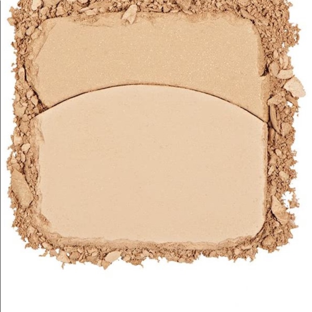 NYX Define & Refine Powder Foundation Light - Picture 3 of 4